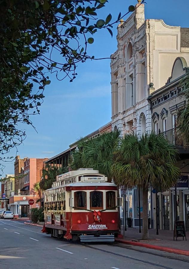 The 1890 Freeman House Hotel Galveston Exterior photo
